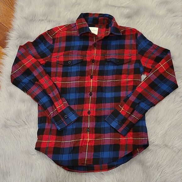 American eagle classic fit womens red and blue flannel size small - Picture 1 of 4